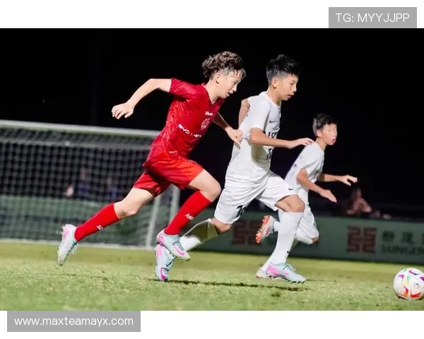 足球青训营升学通道新规:助力青年球员职业发展与学业平衡 足球青训营升学通道新规:助力青年球员职业发展与学业平衡